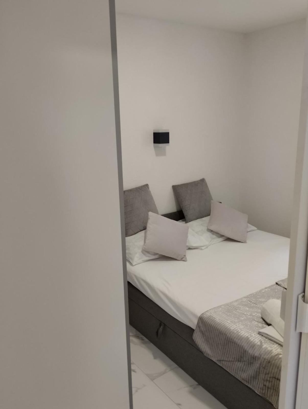 Apartment Sun ヴィル 部屋 写真