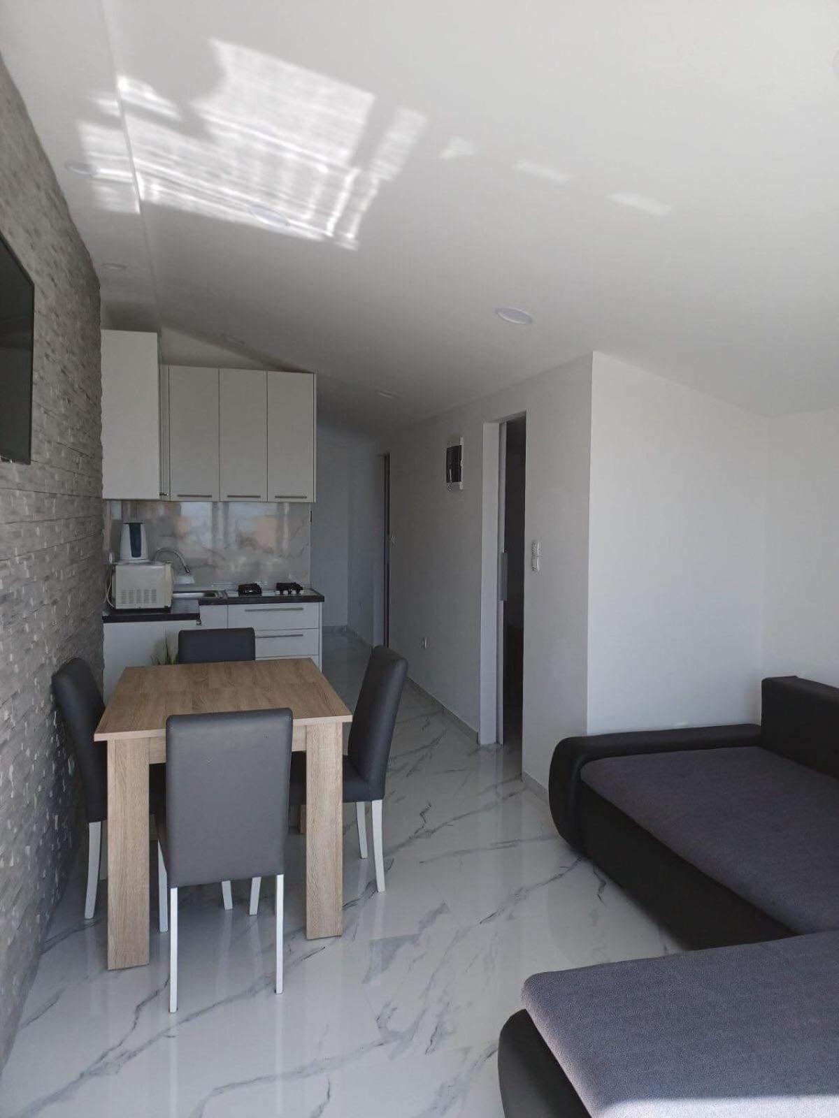 Apartment Sun ヴィル 部屋 写真
