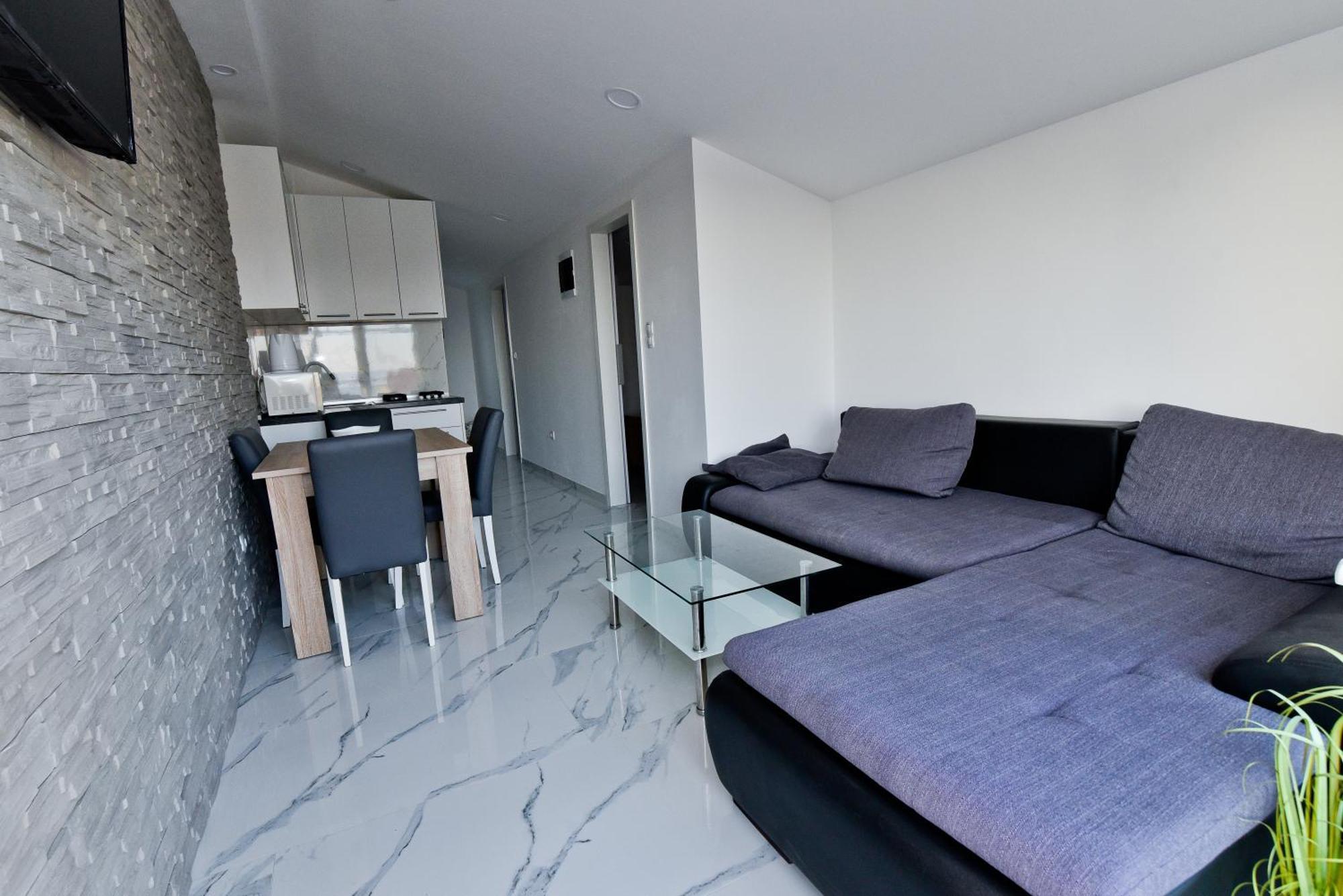 Apartment Sun ヴィル 部屋 写真